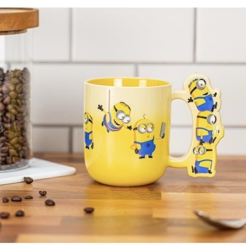 NEW Zak Designs Minions Sculpted Hande Mug Minions Despicable Me 17 Oz Large - Picture 7 of 13